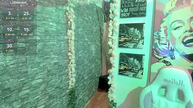 valery  star online show from 10/11/25, 01:56