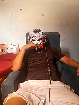 Snapshot of Domruan99 chatting on 10/19/25, 05:59 Domruan99 online show from 10/19/25, 05:59