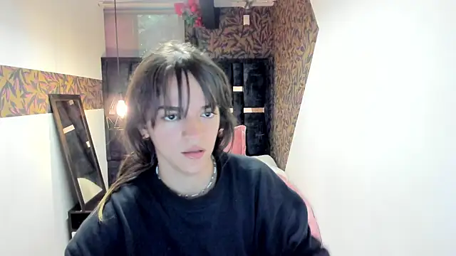 Mia Carter   online show from 10/18/25, 08:00