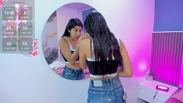 liz  cute online show from 11/20/25, 11:44