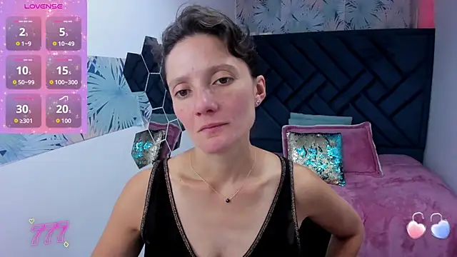 Valery More   online show from 04/24/26, 02:41