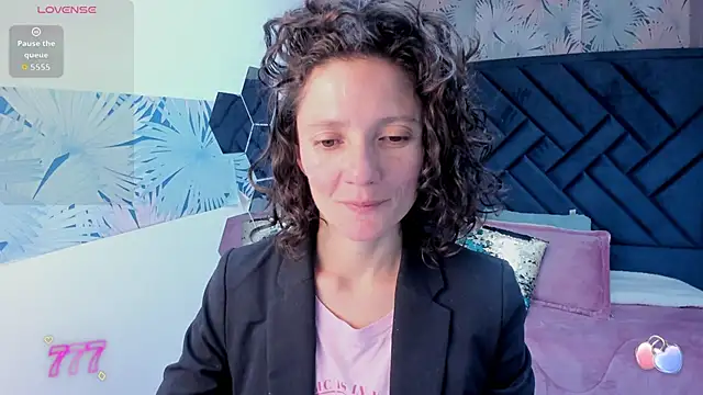 Valery More   online show from 05/14/26, 01:08
