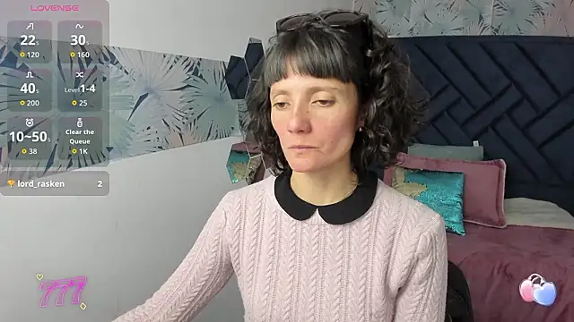 Valery More   online show from 03/07/26, 02:33