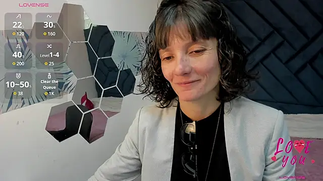 Snapshot of Valery_More__ chatting on 06/24/26, 01:43 Valery More online show from 06/24/26, 01:43