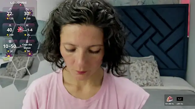 Valery More   online show from 12/05/25, 12:26