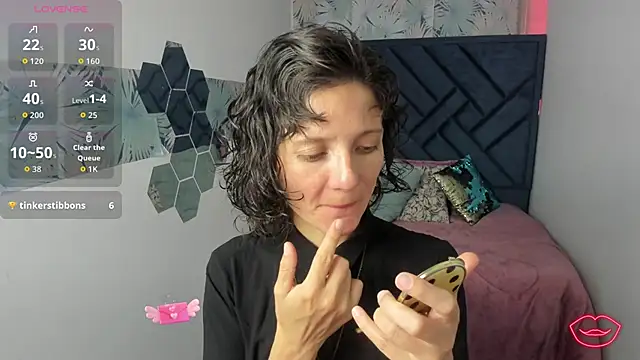 Valery More   online show from 02/16/26, 02:16