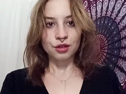 Snapshot of AdalynKiss chatting on 10/10/25, 06:09 AdalynKiss online show from 10/10/25, 06:09