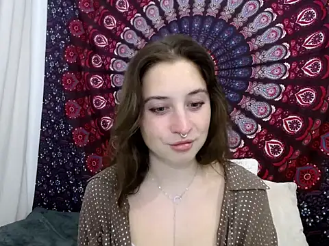 AdalynKiss online show from 12/15/25, 07:31