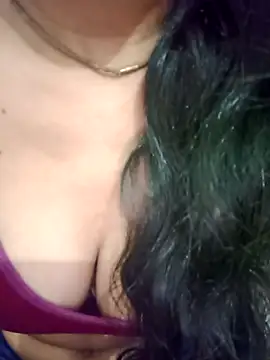 Meenu rani6 online show from 10/14/25, 04:51