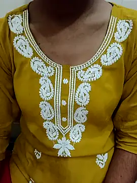 Meenu rani6 online show from 10/17/25, 07:11