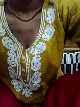 Meenu rani6 online show from 10/13/25, 12:40