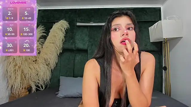 Misaki Kai online show from 11/12/25, 05:33