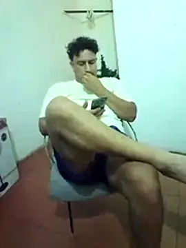 Snapshot of Tequilamaster chatting on 11/14/25, 04:32 Tequilamaster online show from 11/14/25, 04:32