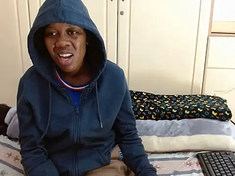 Snapshot of stormyza chatting on 10/05/25, 06:53 stormyza online show from 10/05/25, 06:53