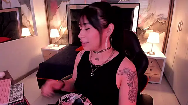 SusanVilla online show from 01/14/26, 07:50