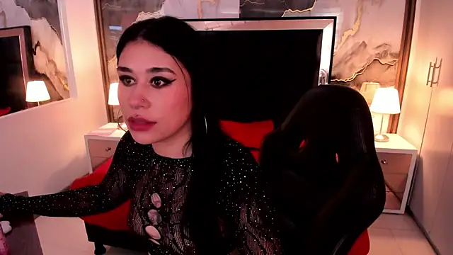 SusanVilla online show from 12/02/25, 08:10