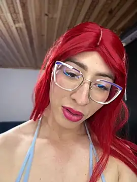 Snapshot of NICOLLE__12 chatting on 07/09/26, 08:41 NICOLLE 12 online show from 07/09/26, 08:41
