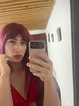 NICOLLE  12 online show from 10/04/25, 12:28