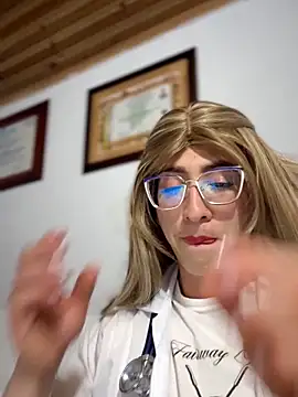 NICOLLE  12 online show from 02/03/26, 03:15