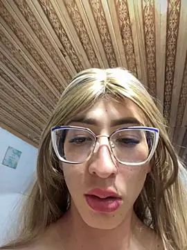 NICOLLE  12 online show from 11/30/25, 02:12