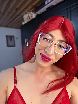 NICOLLE  12 online show from 04/11/26, 05:15