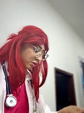 NICOLLE  12 online show from 12/22/25, 06:08