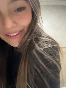 Miia Millerr online show from 11/27/25, 04:57