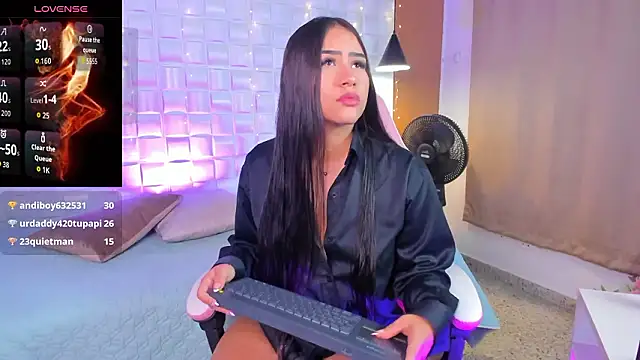 Snapshot of Scarlett_Kiiss chatting on 02/01/26, 12:14 Scarlett Kiiss online show from 02/01/26, 12:14