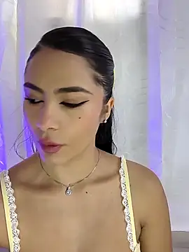 In-Ur-dreams online show from 10/04/25, 05:03