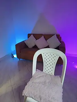 In-Ur-dreams online show from 02/07/26, 09:01