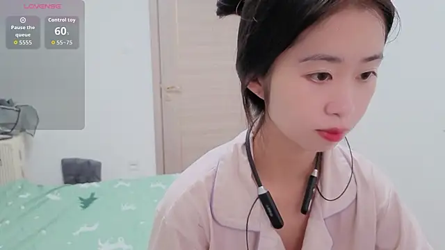 dudu-baby10 online show from 11/03/25, 08:51