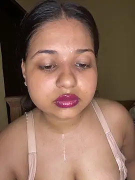Snapshot of soniyaverma00 chatting on 06/10/26, 09:16 soniyaverma00 online show from 06/10/26, 09:16