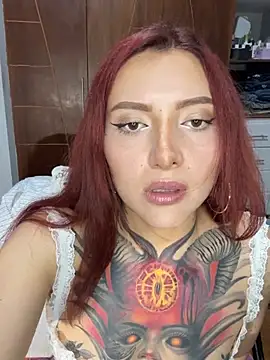 SelenaRouge1 online show from 01/17/26, 03:43