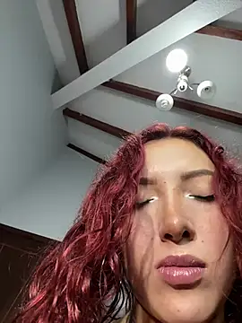 SelenaRouge1 online show from 01/15/26, 04:05