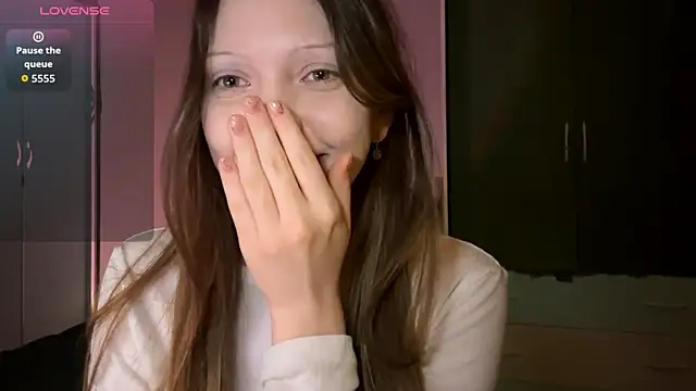 EmiIyKitty online show from 02/17/26, 07:22