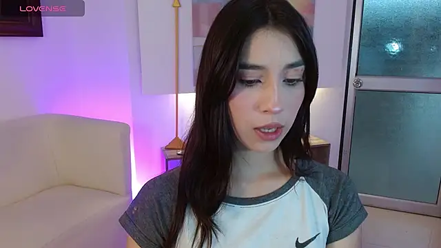 koyuki san online show from 12/15/25, 12:11