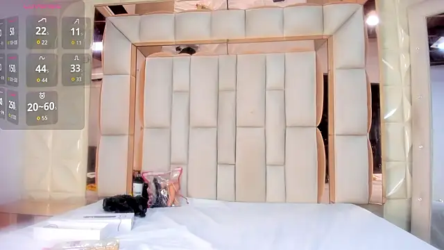 violet milleer online show from 03/29/26, 07:26