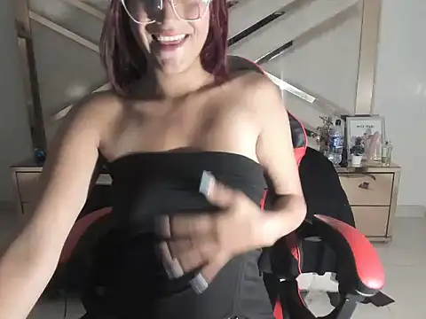 Snapshot of NathaliaRoosRs chatting on 09/28/25, 07:54 NathaliaRoosRs online show from 09/28/25, 07:54