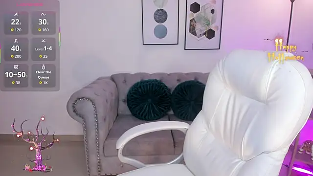 zharaa fox online show from 10/28/25, 04:57