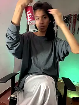 MadamLeRouge online show from 11/06/25, 10:25