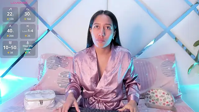 Amelia Rivas online show from 11/27/25, 02:17