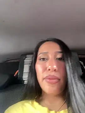 Snapshot of Amelia_Rivas chatting on 04/08/26, 03:46 Amelia Rivas online show from 04/08/26, 03:46