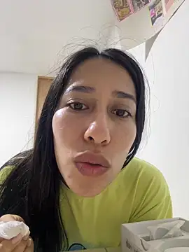 Snapshot of Amelia_Rivas chatting on 04/04/26, 10:44 Amelia Rivas online show from 04/04/26, 10:44