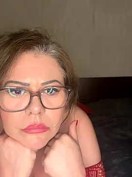 SaraNoir80 online show from 10/02/25, 12:30