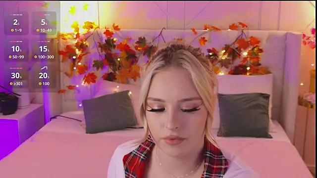 Snapshot of EllyLinn chatting on 12/04/25, 04:50 EllyLinn online show from 12/04/25, 04:50