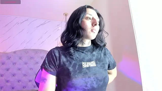 Snapshot of Iris__77 chatting on 10/02/25, 06:55 Iris 77 online show from 10/02/25, 06:55