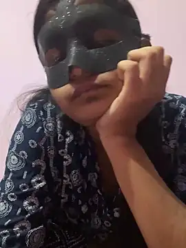 Snapshot of TeluguIshu_teen20 chatting on 11/17/25, 04:22 TeluguIshu teen20 online show from 11/17/25, 04:22