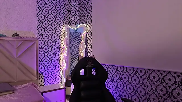 Snapshot of Ixchel_tay chatting on 02/04/26, 03:34 Ixchel tay online show from 02/04/26, 03:34