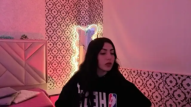 Snapshot of Ixchel_tay chatting on 02/07/26, 03:03 Ixchel tay online show from 02/07/26, 03:03