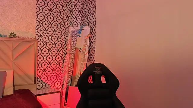 Ixchel tay online show from 03/13/26, 03:44